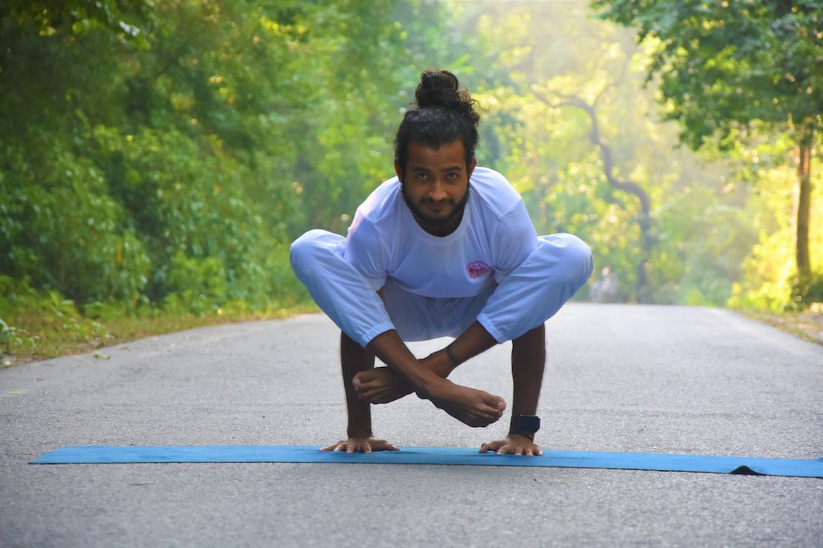 Yoga For The Non Flexible on Instagram: “A more advanced tutorial for you  all today that will challenge flexibility… | Позы йоги, Фотографии йоги,  Фитнес-упражнения