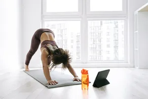 How to Clean Your Yoga Mat? Follow These Tips!