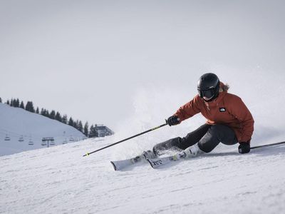 Skiing in Gulmarg| Basic Skiing Course 
